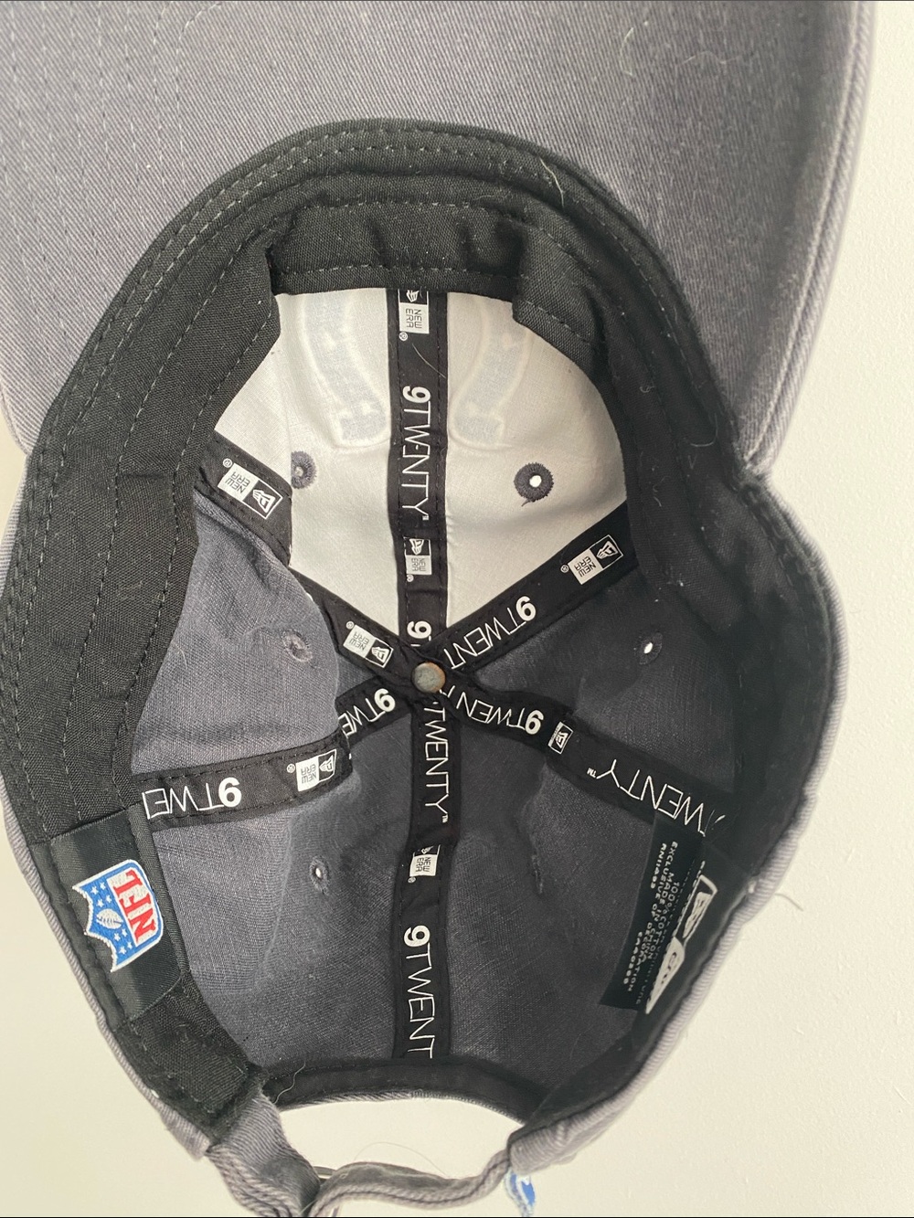 Colts Hat - Picture 2 of 3